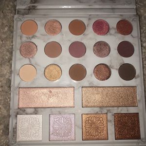 BH Cosmetics Carli Bybel Deluxe edition palette